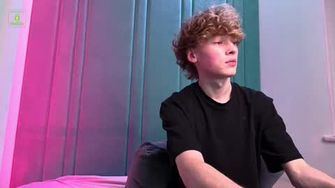 KEVIN online show from 09-19-25, 08:42