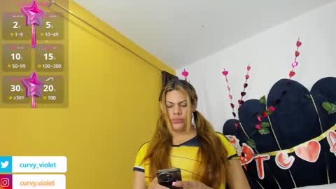 Violet 3 online show from 02-21-25, 11:33