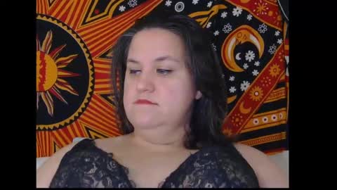 CurvyFlora online show from 10-01-25, 09:21