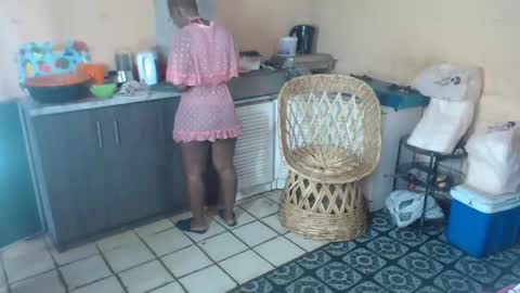 curvypear76x online show from 01-06-25, 07:20