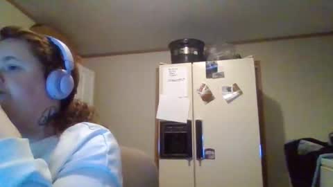 dahlia -kim online show from 11-18-25, 04:39