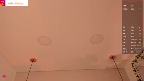 Snapshot of cute__cherry_ chatting on 02-17-26, 08:15 Amber online show from 02-17-26, 08:15