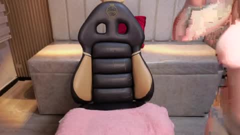 cute_angel_1 online show from 04-09-26, 03:17