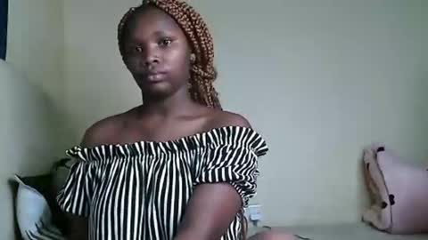 V EE online show from 01-30-25, 12:48