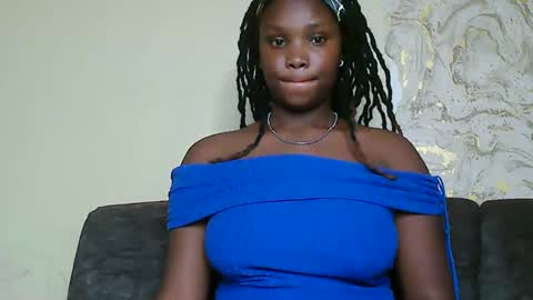 V EE online show from 02-28-25, 12:20