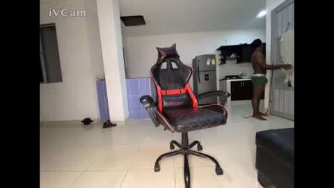 cute_boy_24cm online show from 01-24-25, 03:43