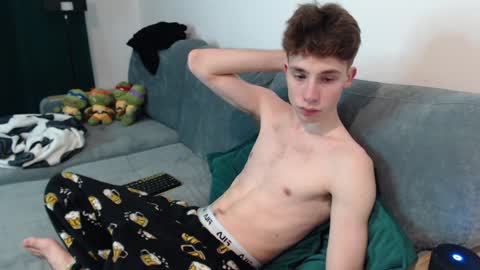 Snapshot of cute_brian chatting on 01-09-25, 04:28 Im Brian online show from 01-09-25, 04:28