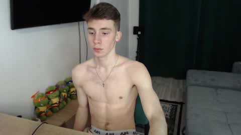 Snapshot of cute_brian chatting on 02-24-25, 05:20 Im Brian online show from 02-24-25, 05:20