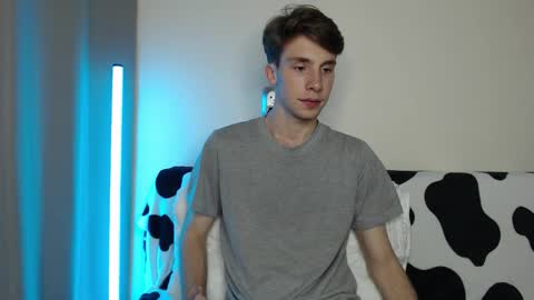 Snapshot of cute_brian chatting on 09-25-25, 11:14 Im Brian online show from 09-25-25, 11:14