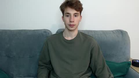 Snapshot of cute_brian chatting on 11-21-25, 05:33 Im Brian online show from 11-21-25, 05:33