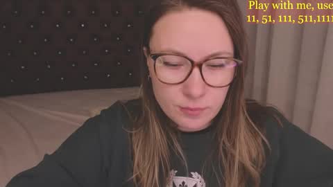 Everyday stream in the same time online show from 02-21-26, 01:28
