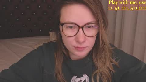 Everyday stream in the same time online show from 02-25-26, 01:15