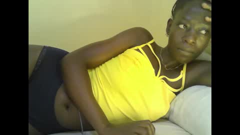 cute_doria online show from 02-13-25, 02:09