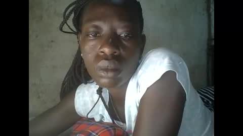 cute_doria online show from 11-30-25, 02:04