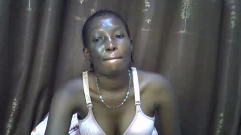 cute_emmy1 online show from 10-13-25, 01:22