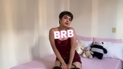 Cute online show from 01-15-25, 03:29