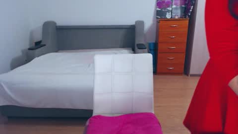 Snapshot of cute_jes chatting on 02-02-25, 04:54 cute_jes online show from 02-02-25, 04:54