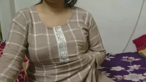 Snapshot of cute_kashmira99 chatting on 02-19-26, 04:47 kashmira online show from 02-19-26, 04:47