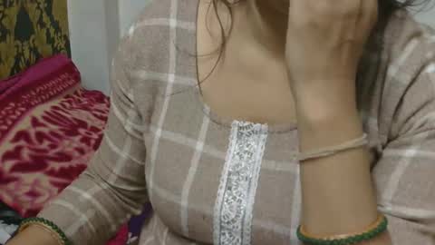 Snapshot of cute_kashmira99 chatting on 03-01-26, 08:22 kashmira online show from 03-01-26, 08:22