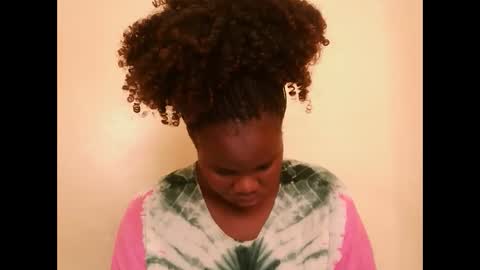 cute_latifah online show from 03-01-26, 08:38