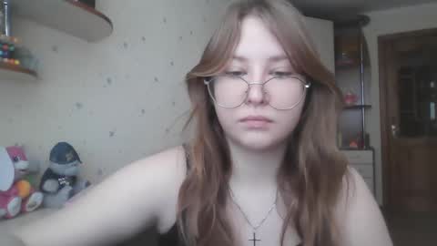 Veronica online show from 02-13-25, 10:34