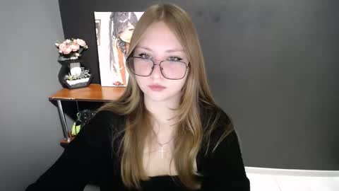 Veronica online show from 11-07-25, 08:03