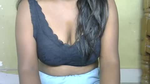 Snapshot of cute_payalji chatting on 10-13-25, 01:38 alia online show from 10-13-25, 01:38