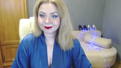 Snapshot of cute_phoenix chatting on 08-02-26, 07:12 cute_phoenix online show from 08-02-26, 07:12