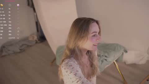 Snapshot of cute_pie_an chatting on 01-10-25, 11:08 AN online show from 01-10-25, 11:08