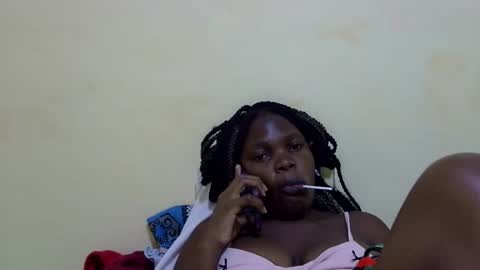 Snapshot of cute_roxie chatting on 12-09-24, 07:07 cute_roxie online show from 12-09-24, 07:07