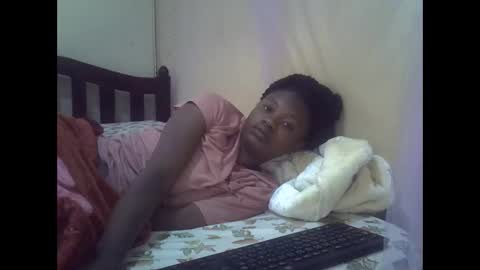 cute_savanna online show from 09-10-25, 04:34