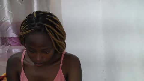Snapshot of cute_sonny chatting on 02-02-25, 06:48 cute_sonny online show from 02-02-25, 06:48