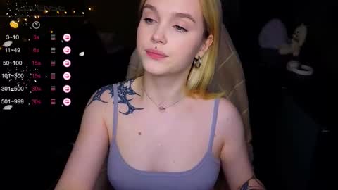 Sue online show from 12-04-25, 09:23