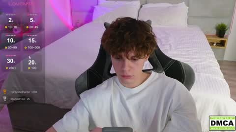 Snapshot of cute_thomas chatting on 12-02-24, 11:40 Thomas - online show from 12-02-24, 11:40