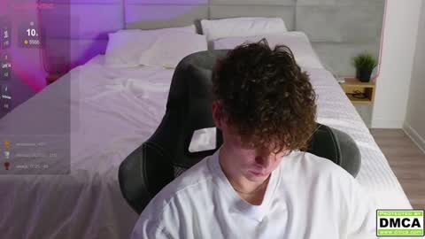 Snapshot of cute_thomas chatting on 01-24-25, 09:47 Thomas - online show from 01-24-25, 09:47