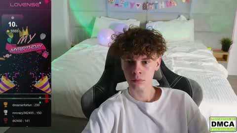 Snapshot of cute_thomas chatting on 02-16-25, 01:14 Thomas - online show from 02-16-25, 01:14