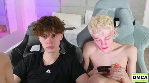 Snapshot of cute_thomas chatting on 02-26-25, 01:21 Thomas - online show from 02-26-25, 01:21