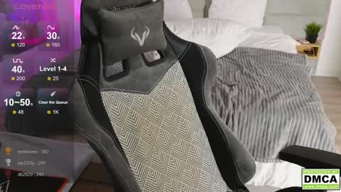 Snapshot of cute_thomas chatting on 03-12-25, 01:36 Thomas - online show from 03-12-25, 01:36