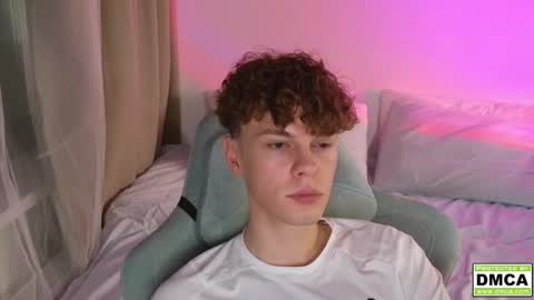 Snapshot of cute_thomas chatting on 10-01-25, 06:25 Thomas - online show from 10-01-25, 06:25