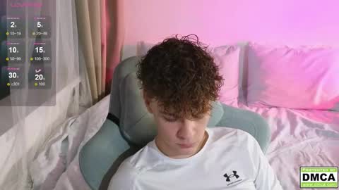 Snapshot of cute_thomas chatting on 10-09-25, 08:07 Thomas - online show from 10-09-25, 08:07