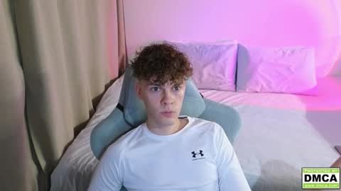 Snapshot of cute_thomas chatting on 10-18-25, 07:14 Thomas - online show from 10-18-25, 07:14