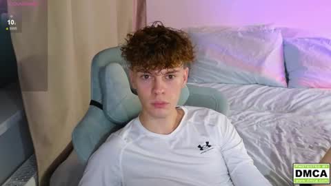 Snapshot of cute_thomas chatting on 10-29-25, 07:37 Thomas - online show from 10-29-25, 07:37