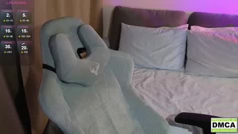 Snapshot of cute_thomas chatting on 11-10-25, 07:46 Thomas - online show from 11-10-25, 07:46