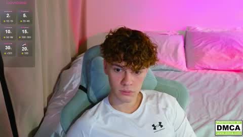 Snapshot of cute_thomas chatting on 11-11-25, 03:12 Thomas - online show from 11-11-25, 03:12