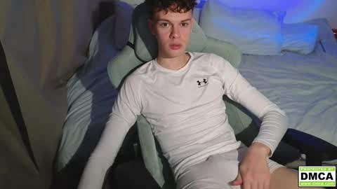 Snapshot of cute_thomas chatting on 12-03-25, 12:14 Thomas - online show from 12-03-25, 12:14