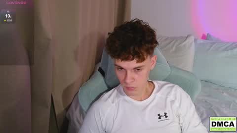 Snapshot of cute_thomas chatting on 12-04-25, 07:44 Thomas - online show from 12-04-25, 07:44