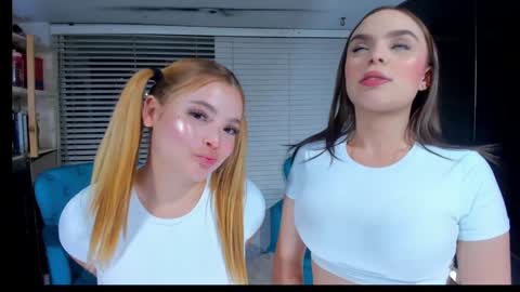 WANNA SEE MORE OF TWINS              online show from 01-10-25, 12:27