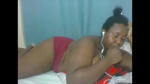 AURELIA online show from 04-18-26, 06:12