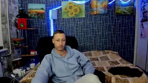 cuteboy228 online show from 01-08-26, 08:55