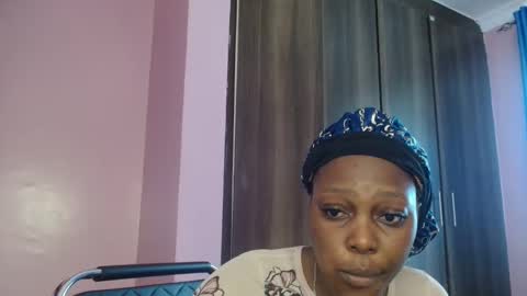 cutebuu online show from 11-04-25, 08:24